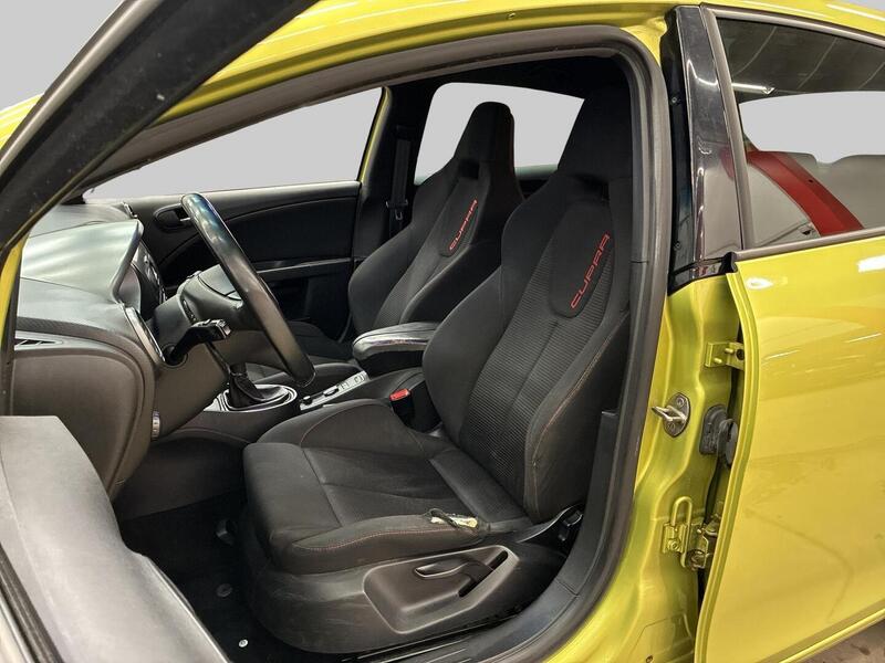 SEAT Leon vaihtoauto