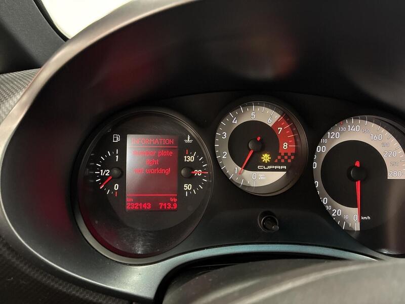 SEAT Leon vaihtoauto