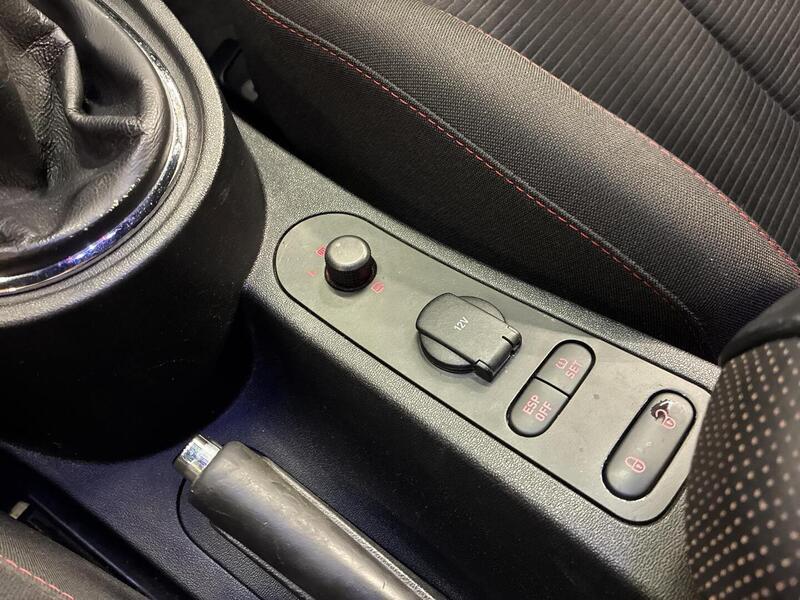 SEAT Leon vaihtoauto