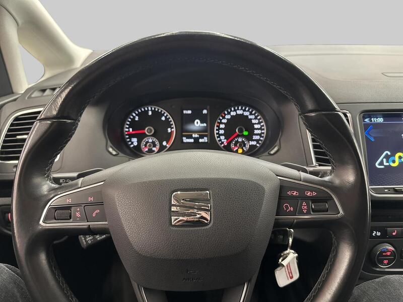 SEAT Alhambra vaihtoauto