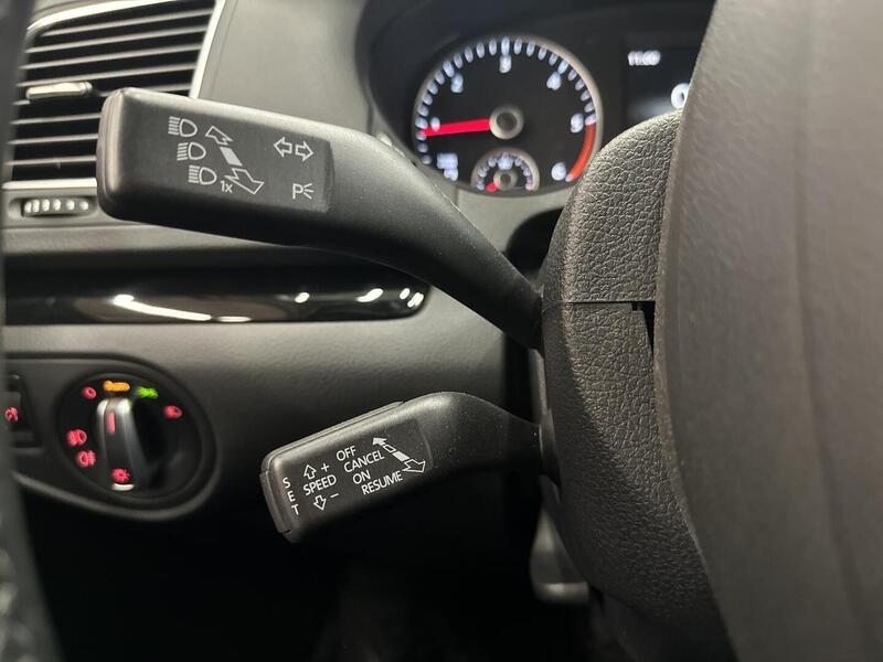 SEAT Alhambra vaihtoauto