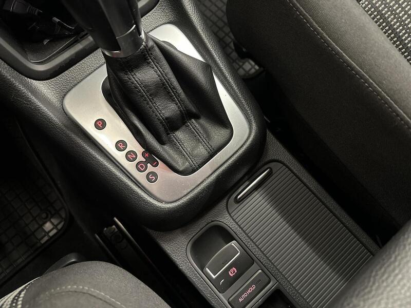 SEAT Alhambra vaihtoauto