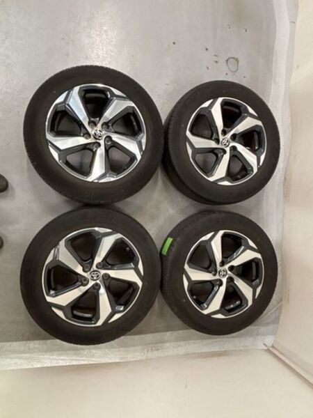 Toyota RAV4 vaihtoauto