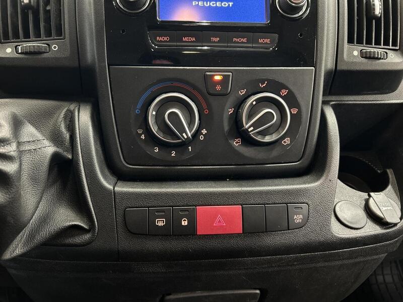 Peugeot Boxer vaihtoauto