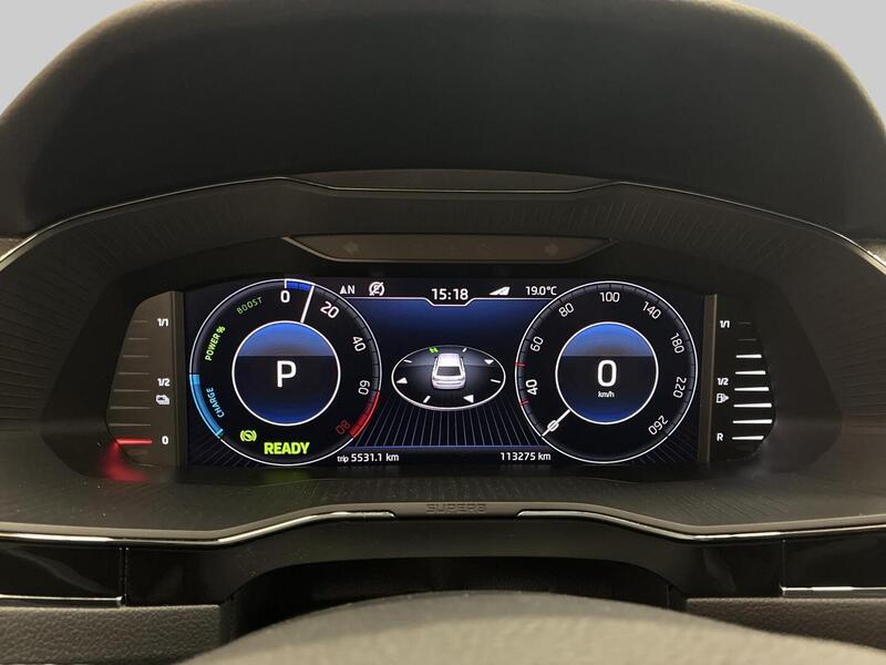 Skoda Superb vaihtoauto