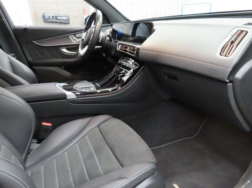 Mercedes-Benz EQC vaihtoauto