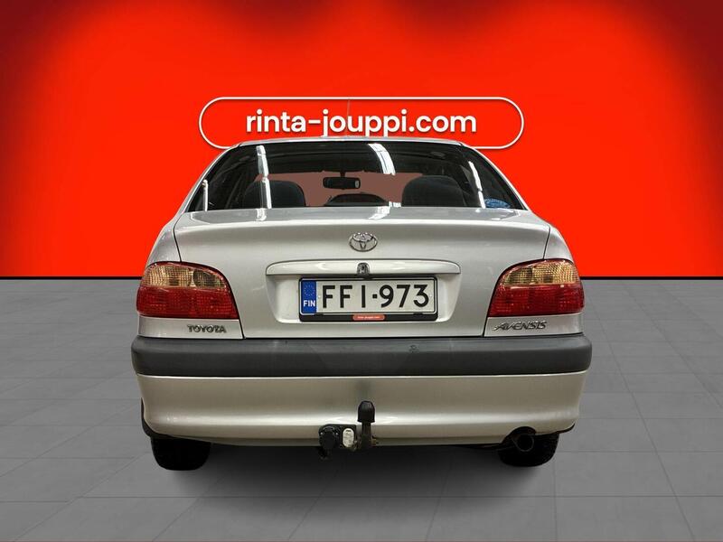 Toyota Avensis vaihtoauto