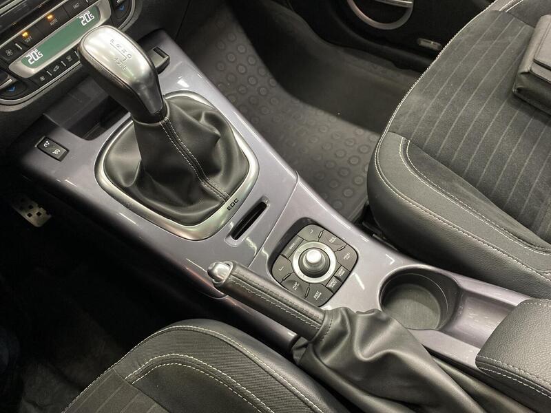 Renault Scénic vaihtoauto