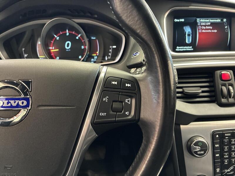 Volvo V40 vaihtoauto
