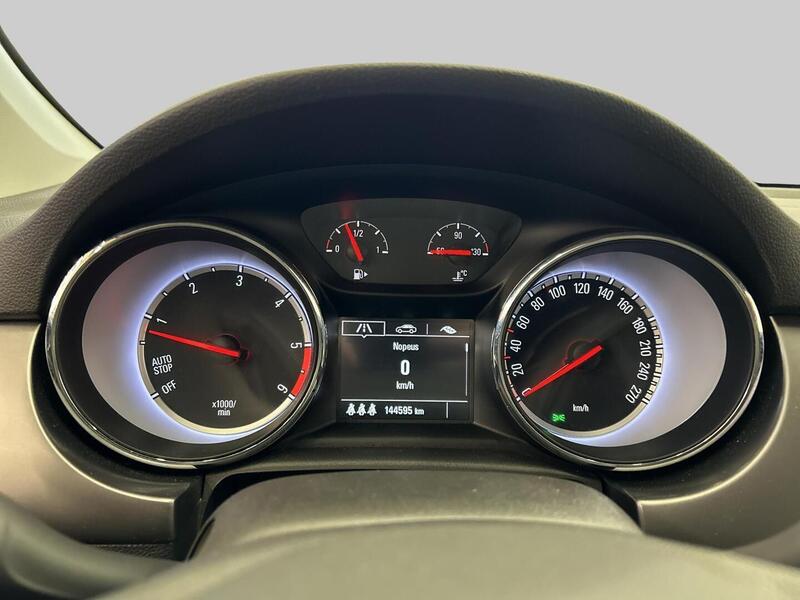 Opel Astra vaihtoauto