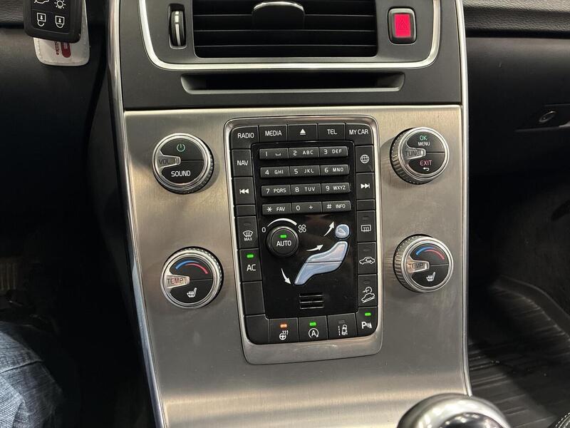 Volvo V60 Cross Country vaihtoauto