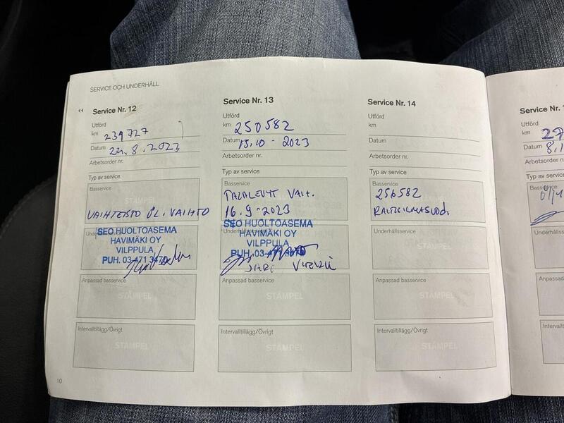 Volvo V60 Cross Country vaihtoauto