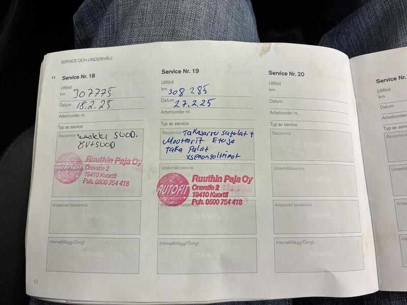 Volvo V60 Cross Country vaihtoauto