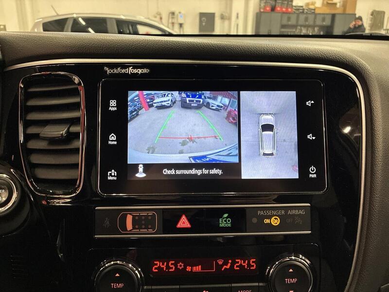 Mitsubishi Outlander PHEV vaihtoauto