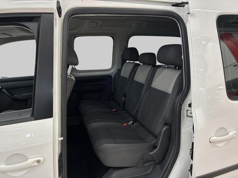 Volkswagen Caddy Maxi vaihtoauto