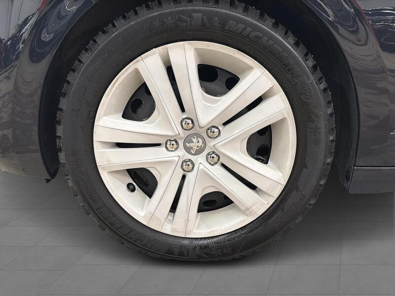 Peugeot 208 vaihtoauto