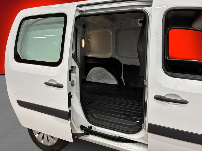 Mercedes-Benz Citan vaihtoauto