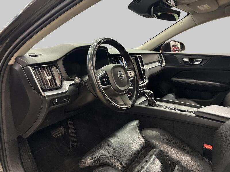 Volvo V60 Cross Country vaihtoauto