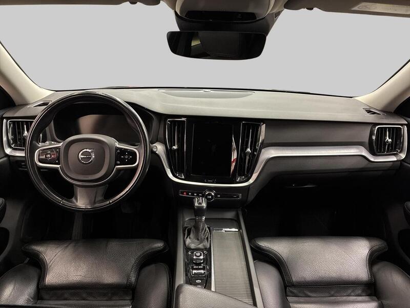 Volvo V60 Cross Country vaihtoauto