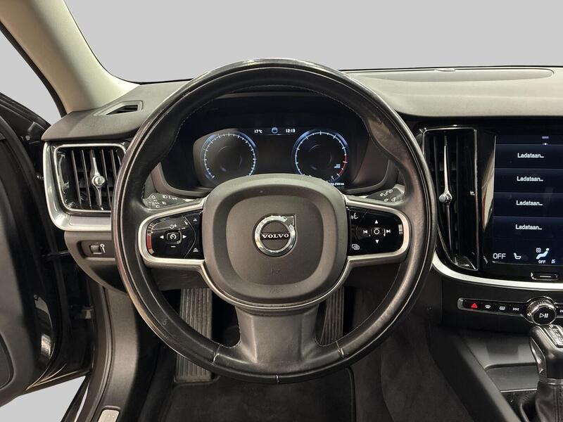 Volvo V60 Cross Country vaihtoauto