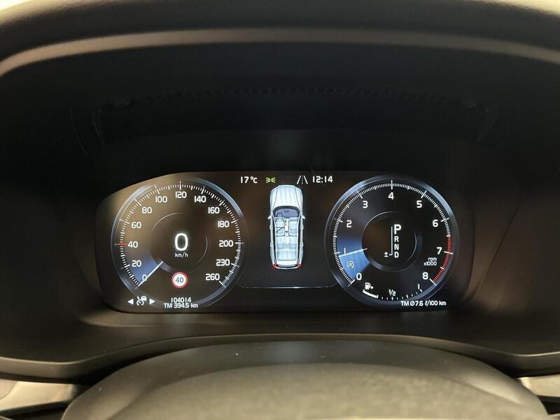 Volvo V60 Cross Country vaihtoauto