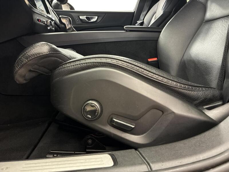 Volvo V60 Cross Country vaihtoauto