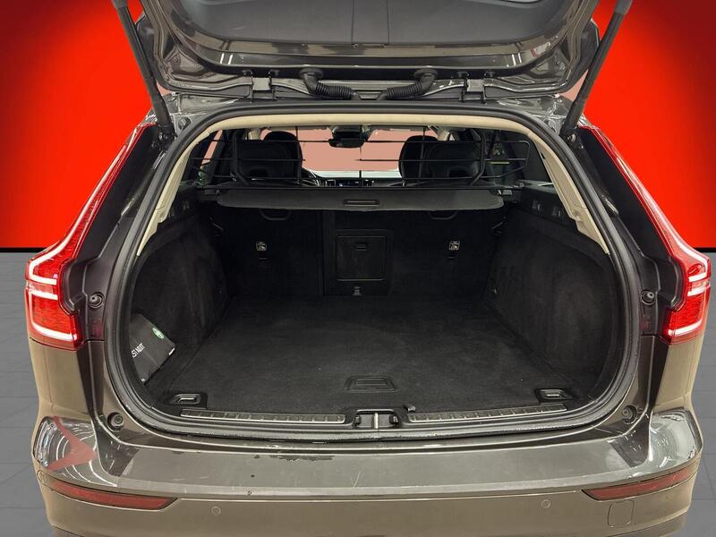 Volvo V60 Cross Country vaihtoauto