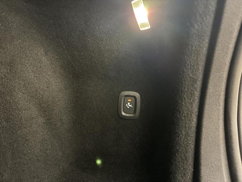 Volvo V60 Cross Country vaihtoauto