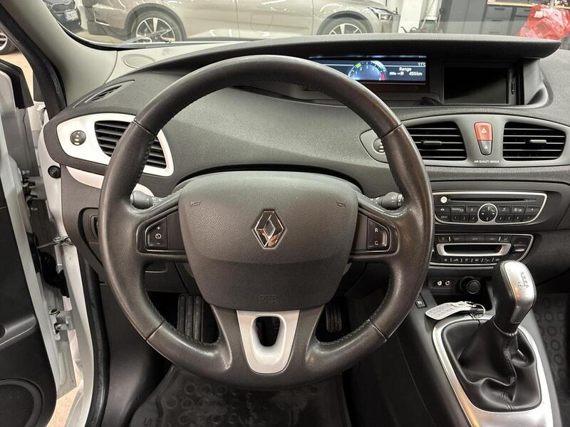 Renault Grand Scénic vaihtoauto