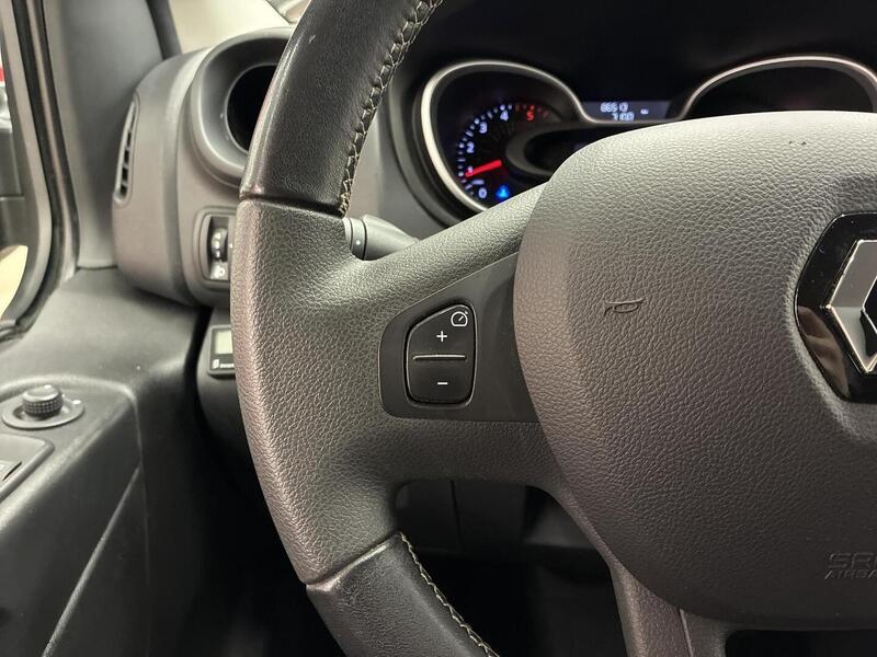 Renault Trafic vaihtoauto