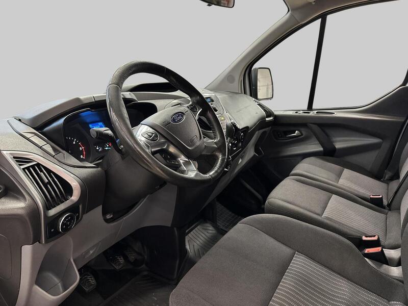 Ford Transit Custom vaihtoauto