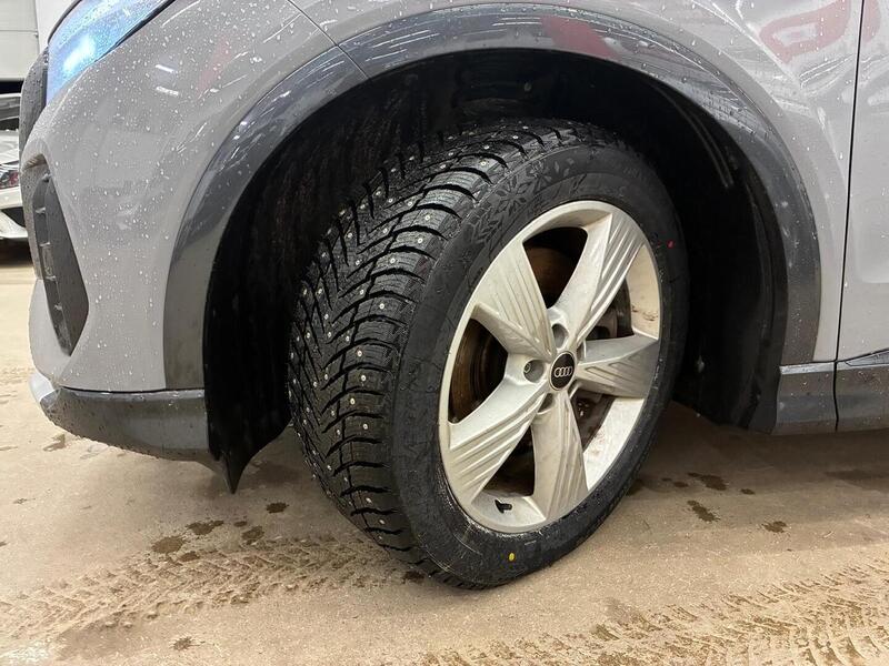 Audi Q4 e-tron vaihtoauto