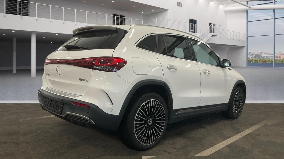 Mercedes-Benz EQA vaihtoauto