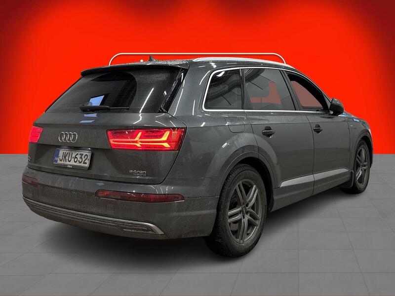 Audi Q7 vaihtoauto