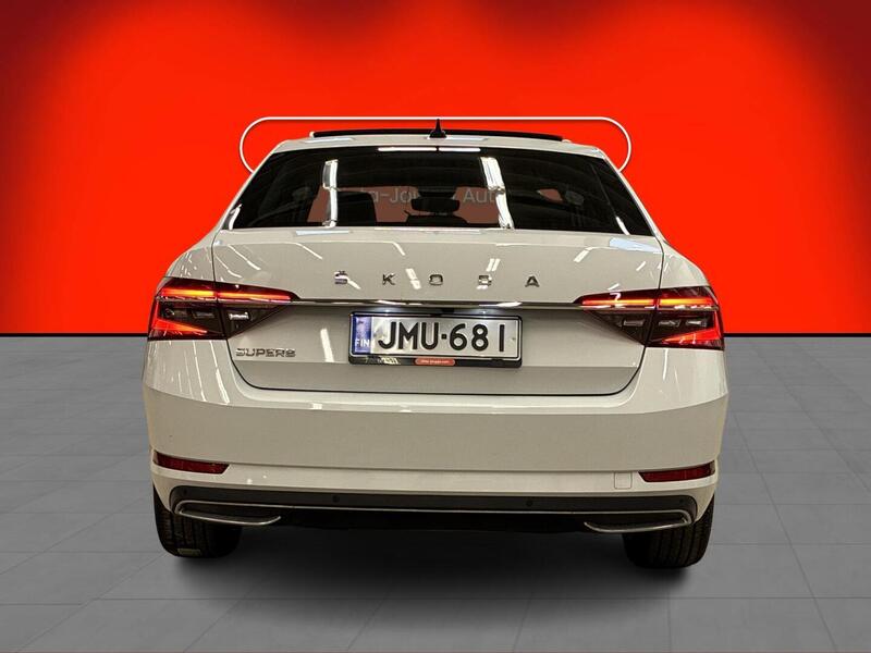 Skoda Superb vaihtoauto