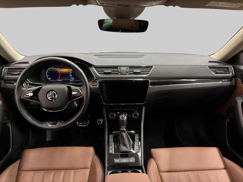 Skoda Superb vaihtoauto