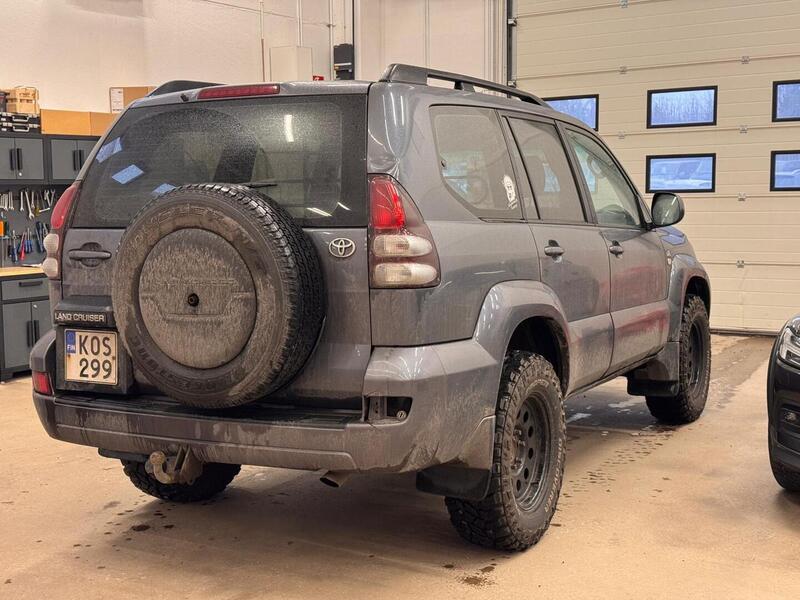 Toyota Land Cruiser vaihtoauto