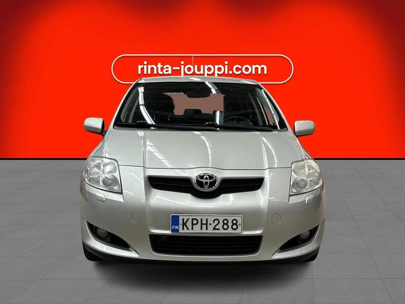 Toyota Auris vaihtoauto