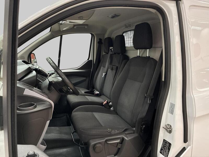 Ford Transit Custom vaihtoauto