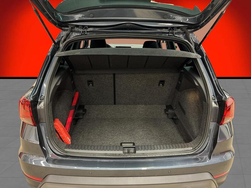 SEAT Arona vaihtoauto