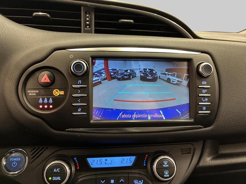 Toyota Yaris vaihtoauto