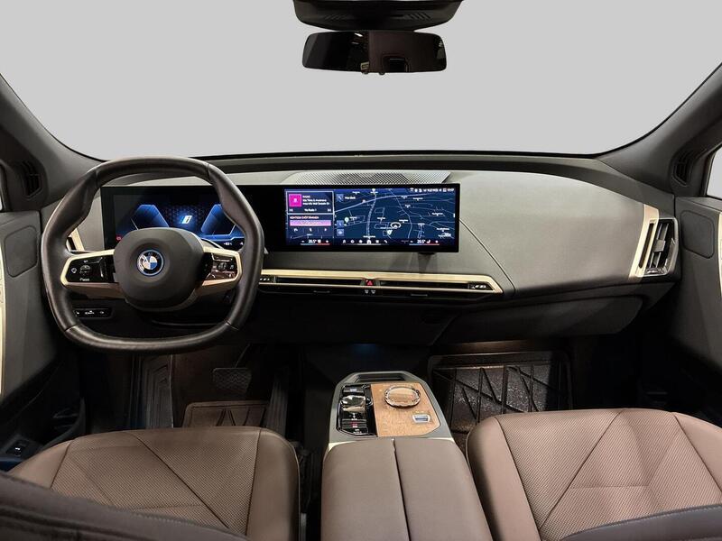 BMW iX vaihtoauto