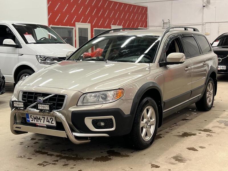 Volvo XC70 vaihtoauto