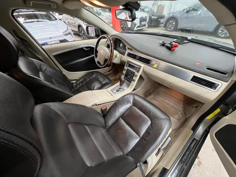 Volvo XC70 vaihtoauto