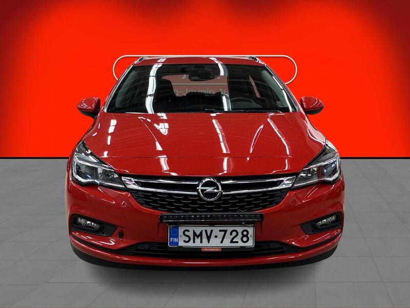 Opel Astra vaihtoauto