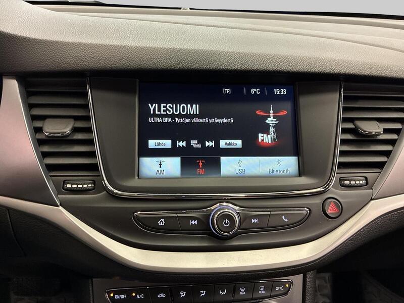 Opel Astra vaihtoauto