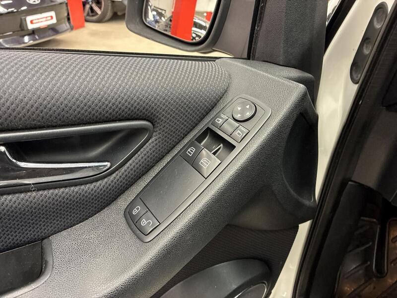 Mercedes-Benz B vaihtoauto