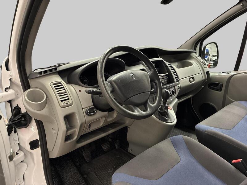 Renault Trafic vaihtoauto