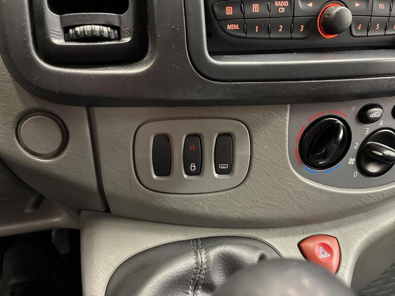 Renault Trafic vaihtoauto