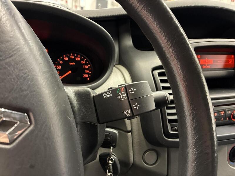 Renault Trafic vaihtoauto